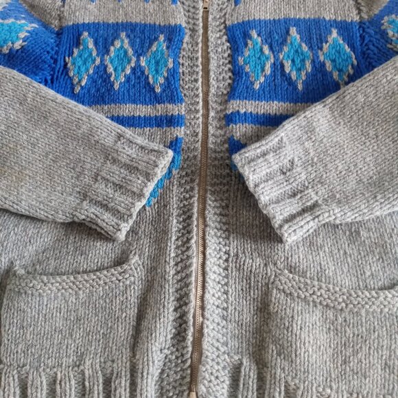 Vintage 1960s Mary Maxim handknit Full Zip  Cowichan cardigan sweater /jacket - Picture 5 of 8